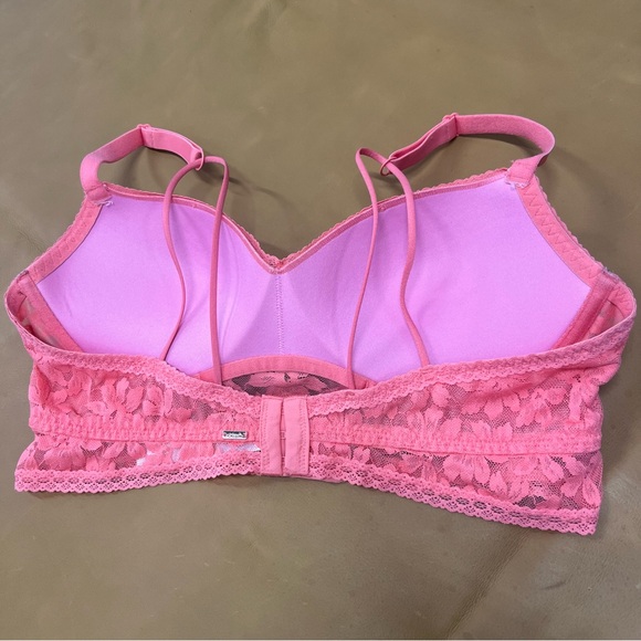 Victoria's Secret Pink Lace Bra with Underwire Support L - Picture 2 of 3